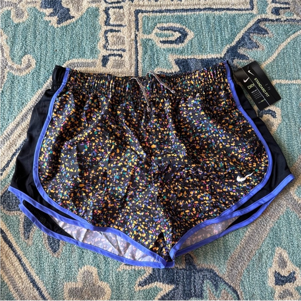 Nike Icon clash shorts